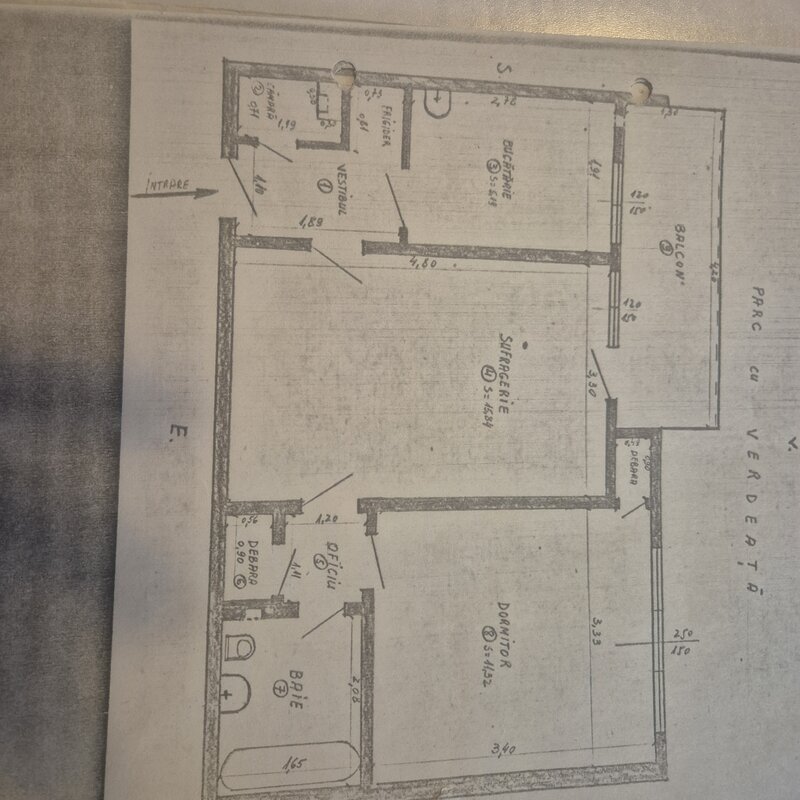 Basarab metrou, Calea Grivitei.